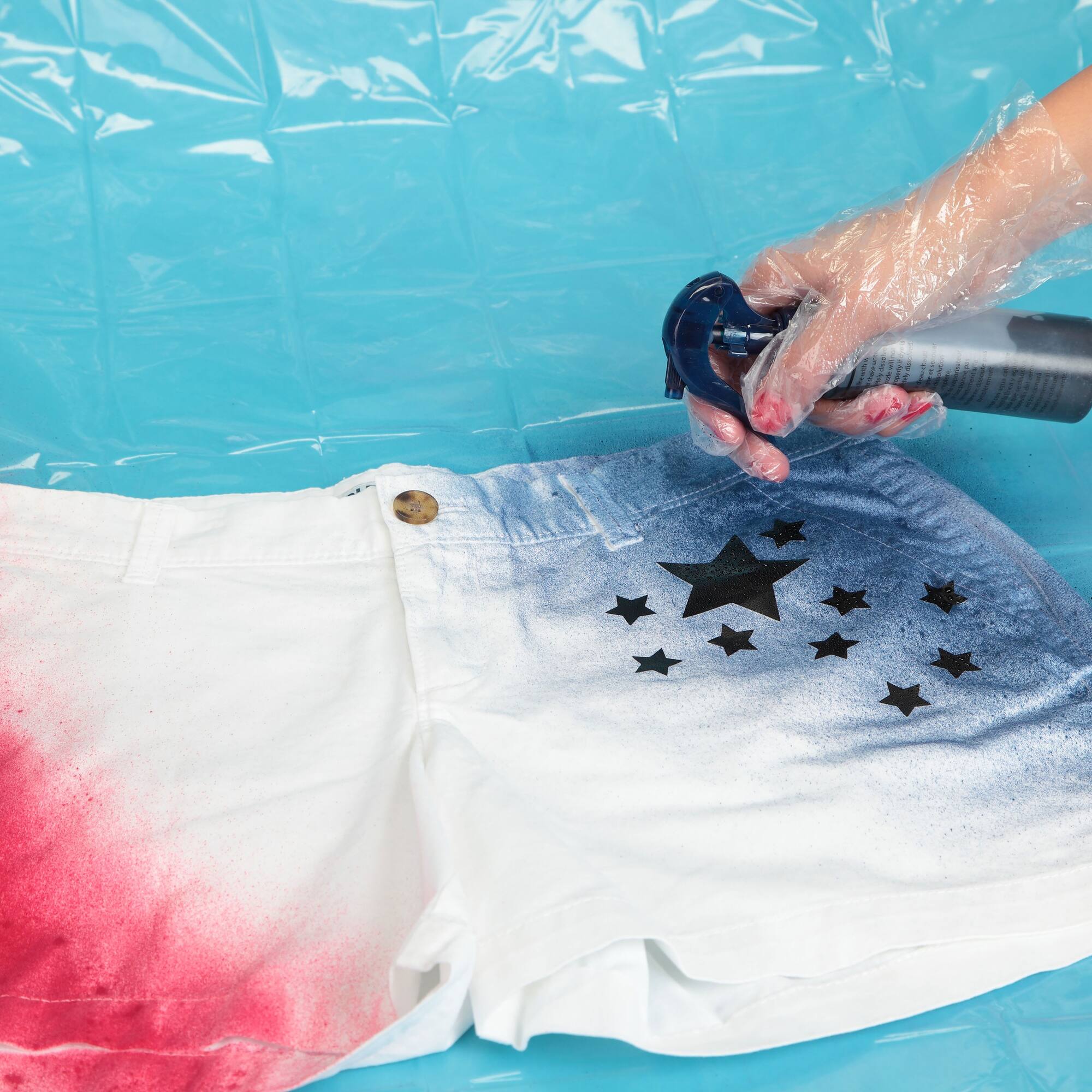Tulip® Patriotic One-Step Spray Dye Kit